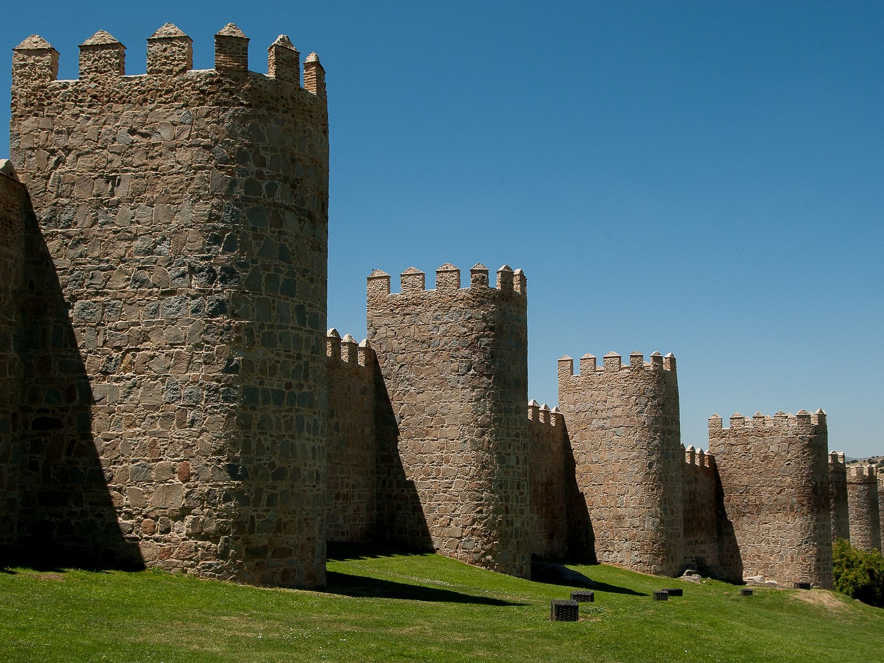 Stadsmuren van Ávila - Fly-drive Midden Spanje